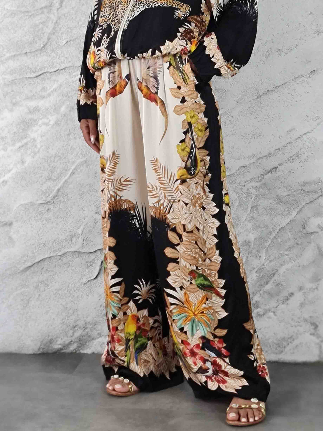 Exotic Jungle Print Zip-Up Long Sleeve Shirt