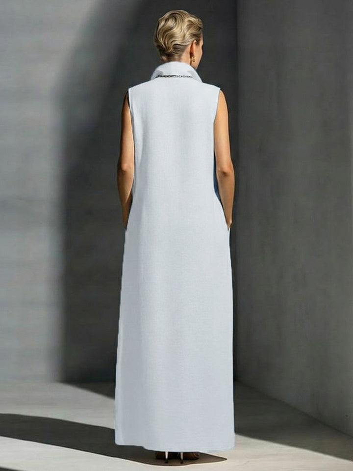 Elegant Sleeveless Deep V-Neck Contrast-Trim Maxi Dress