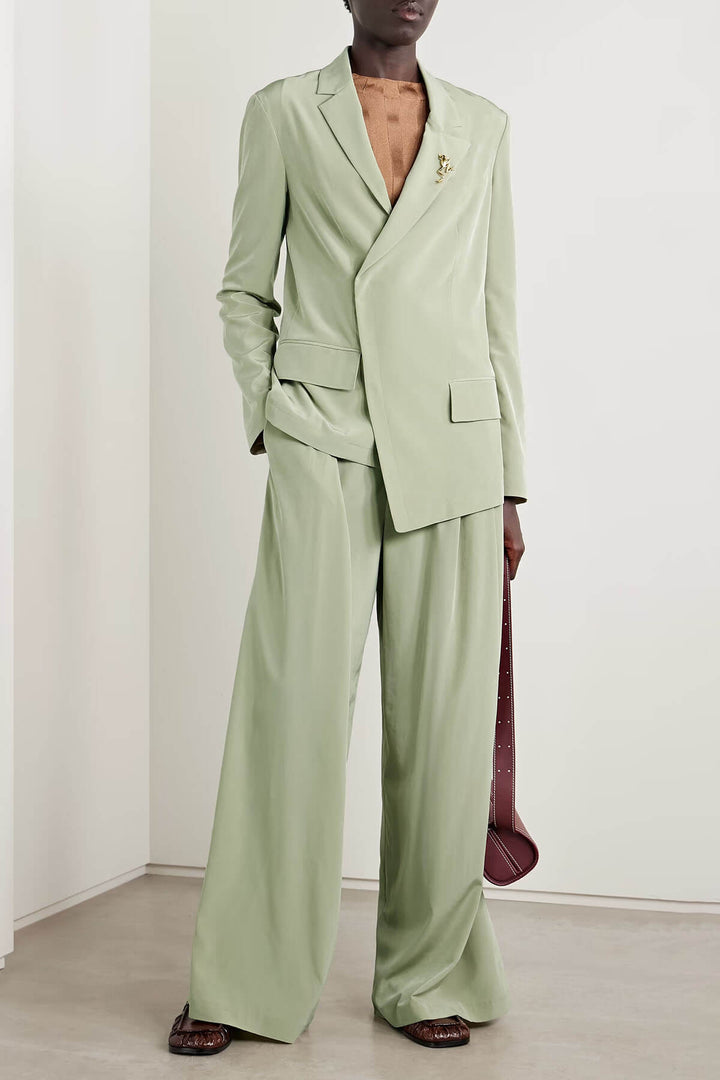Fashionable Pleated Pocket Wide-Leg Pants