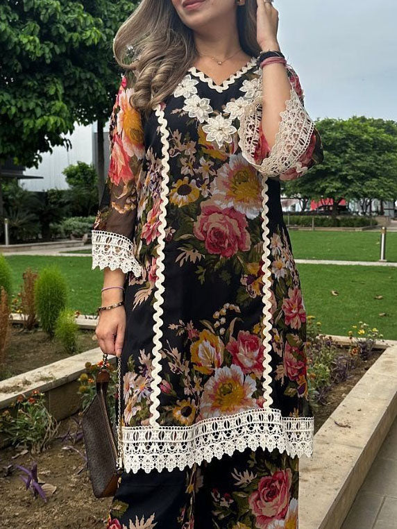 Elegant Floral Print Lace-Hem Wide-Leg Pants