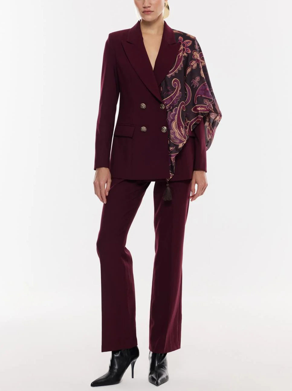 Elegant Tailored Double-Breasted Blazer