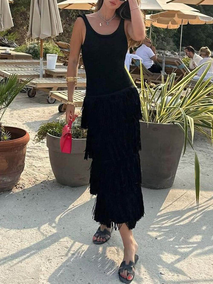Elegant Solid Color Sleeveless Slim Fit Fringed Hem Knitted Maxi Dress