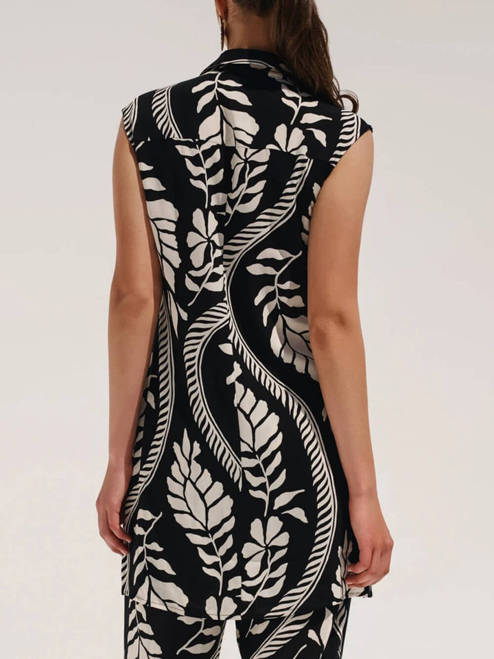 Unique Sleeveless Floral Print Tank Shirt