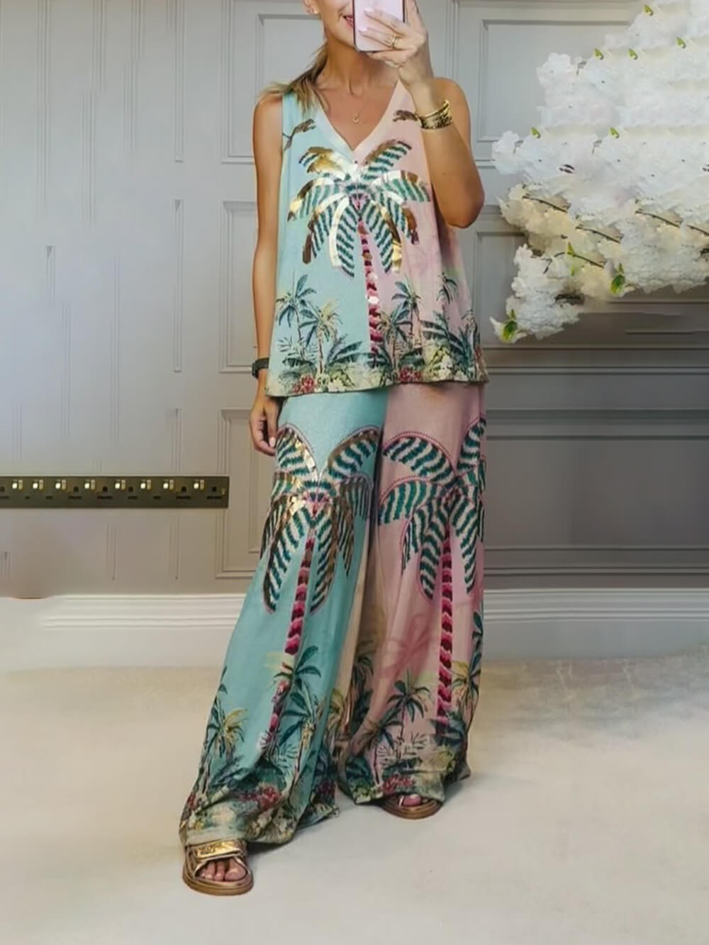 Unique Palm Tree Print Loose Tank Top
