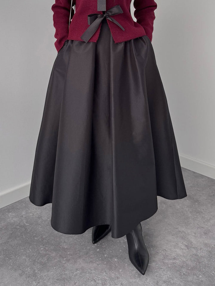 Elegant Bow-Embellished Knit Cardigan