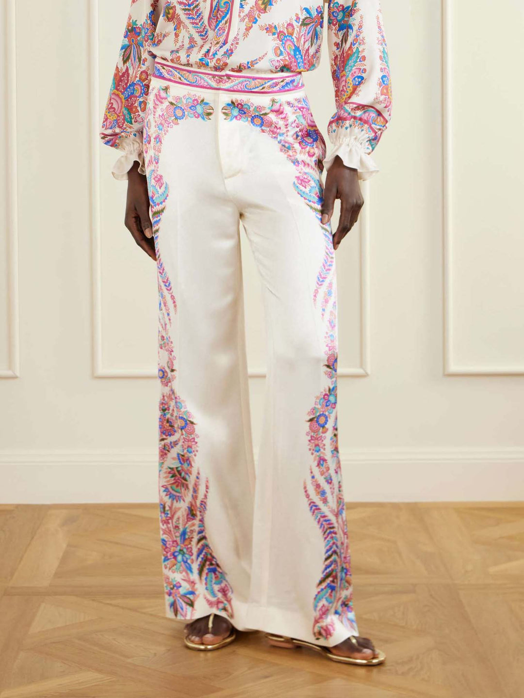 Exquisite Bow Detail Paisley Print Satin Shirt